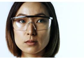 戴AR眼镜的女商人AR智能眼镜智能眼镜未来_13301521