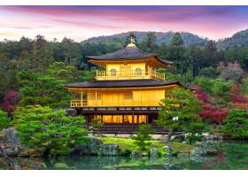 金亭 Kinkakuji寺庙在京都日本_10695499