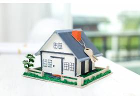 房地产与房屋模型和钥匙
